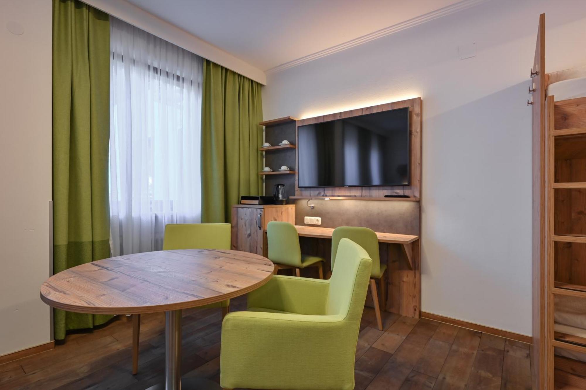 Hotel Ruchti - Zeit Fuer Mich Fussen Ngoại thất bức ảnh